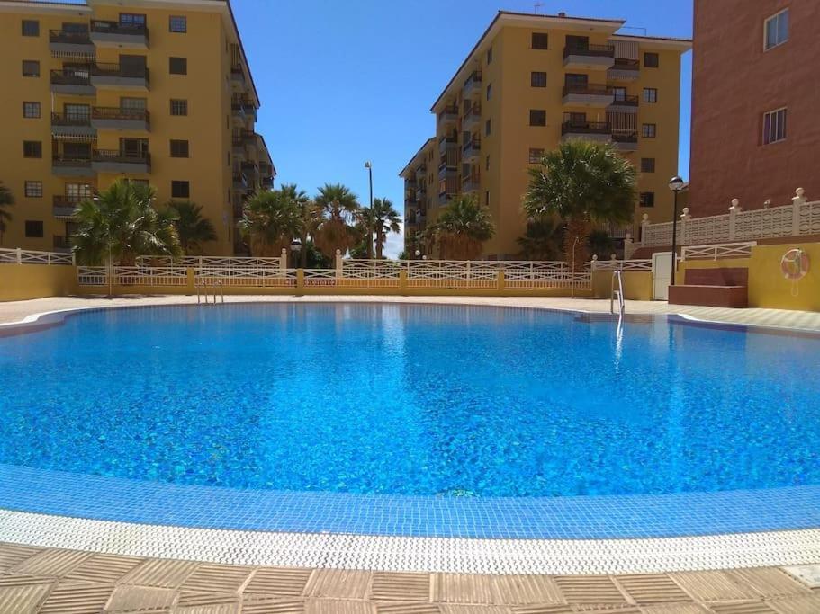 Apartament Con Vistas Al Mar, Piscina Y Wifi *